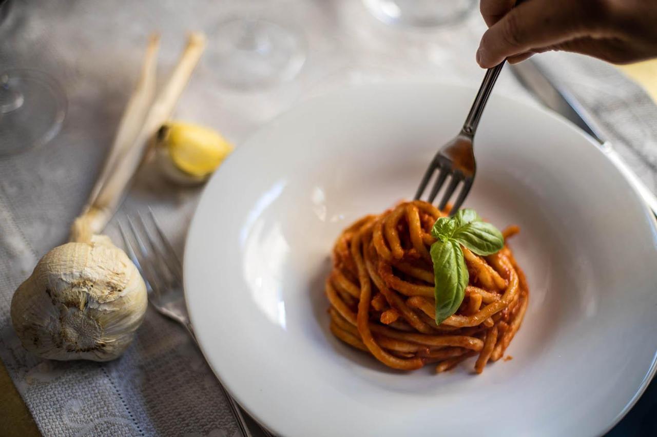 Hotel Ristorante Farneta กอร์โตนา ภายนอก รูปภาพ